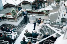 Hochzeitszeremonie im Cervo Mountain Resort im Freien