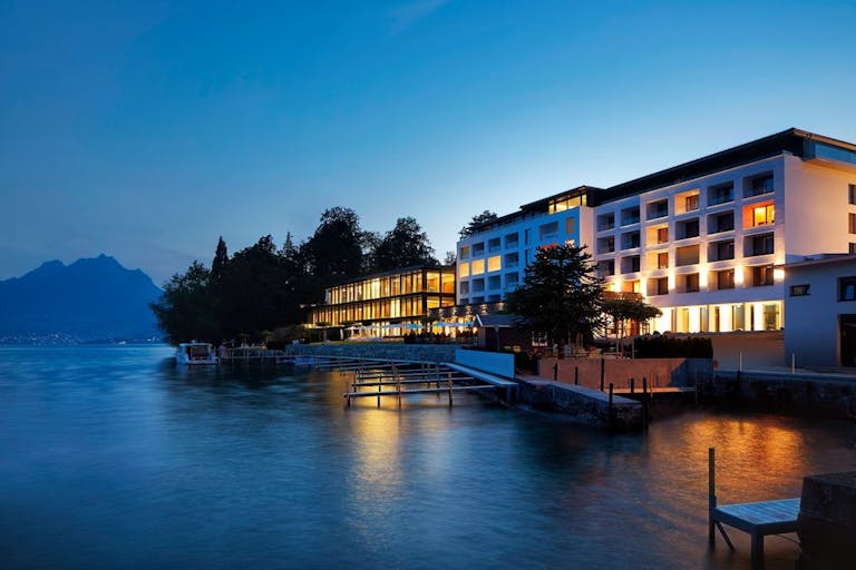 Photo by Campus Hotel Hertenstein in Campus Hotel Hertenstein with @visitlucerne, @hotelleriesuisse, and @vierwaldstaetterseelakelucerne. May be an image of sky, twilight and lake.